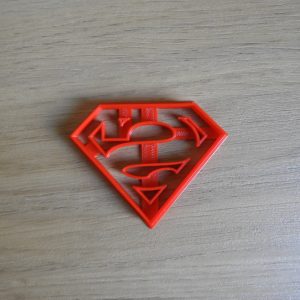 Cortante logo Superman